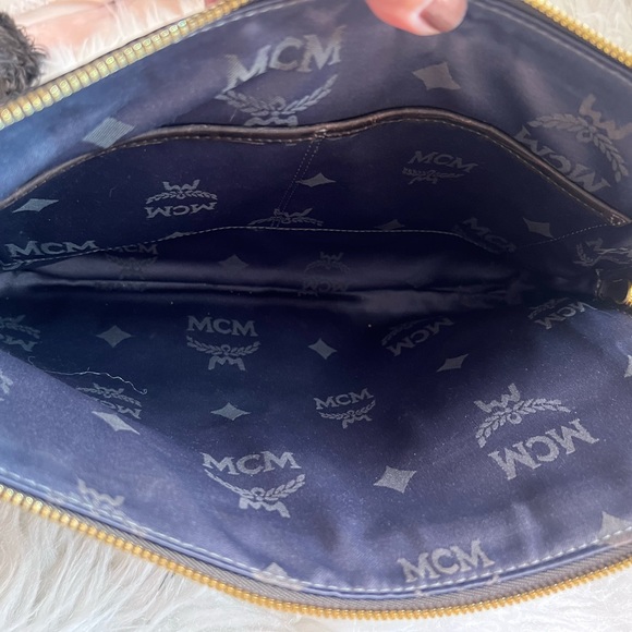 EUC MCM Studded Snake Clutch 2 way - Picture 10 of 14